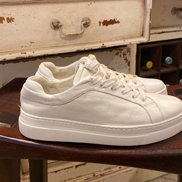 M.Gemi Women's Italian Shoes
The Palestra Alta size 9 - Picture 4 of 11